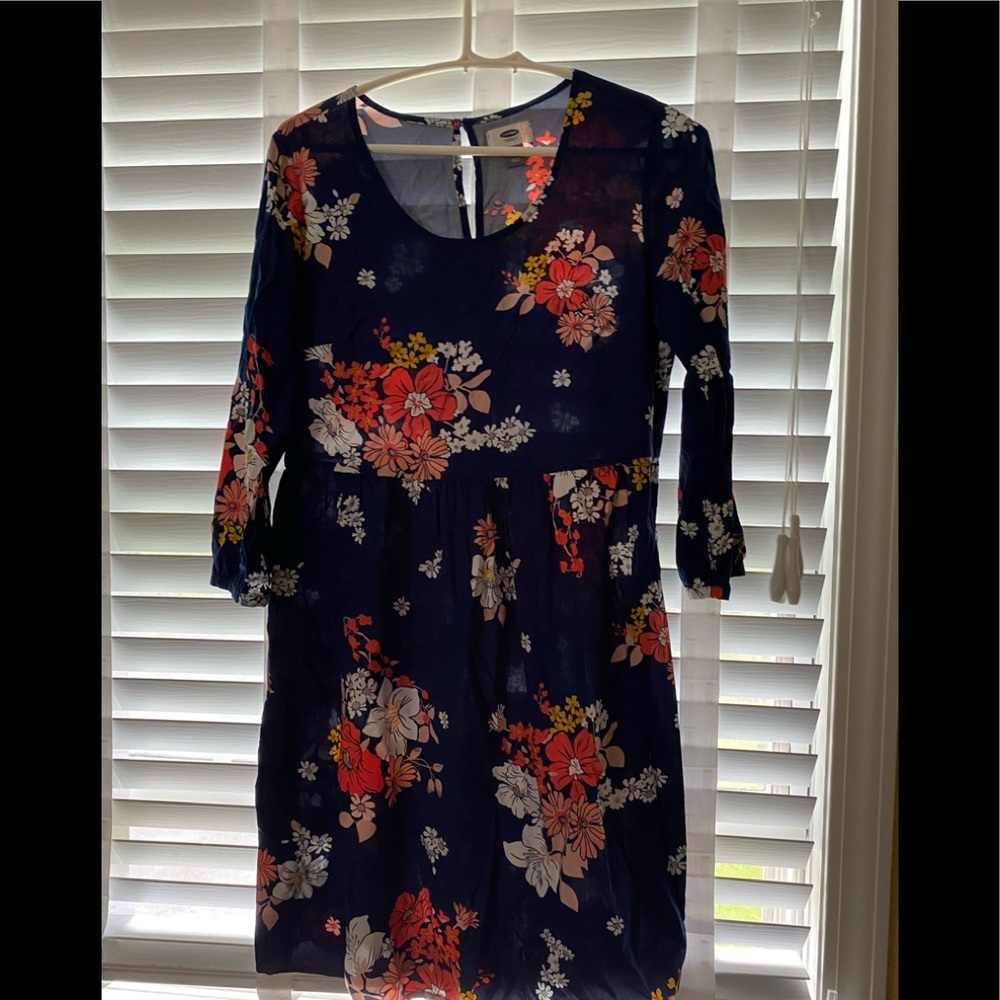 Old Navy Women’s xs dress Navy/Floral